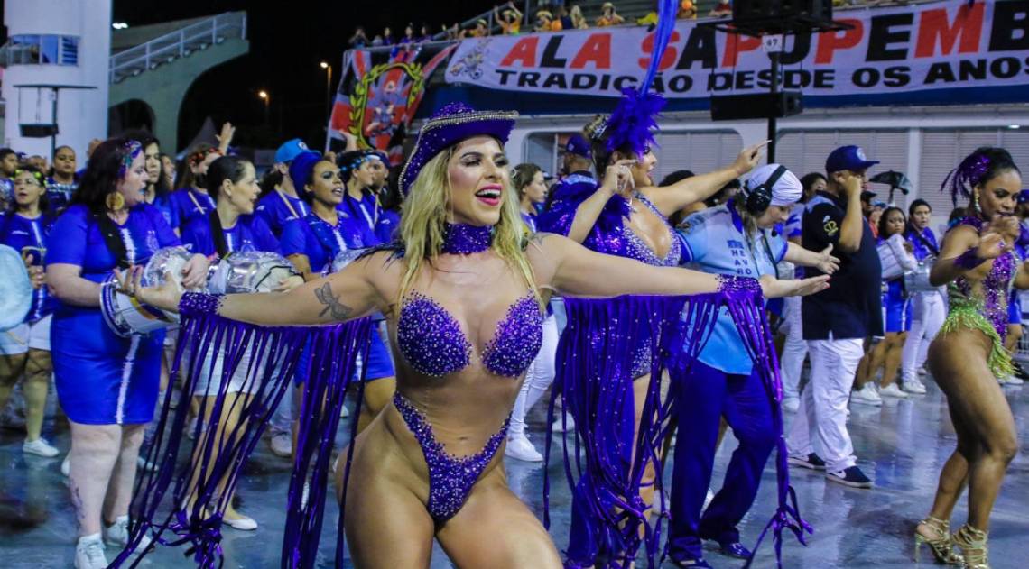 Ana Paula Minerato no ensaio técnico da Acadêmicos do Tatuapé, no sambódromo do Anhembi