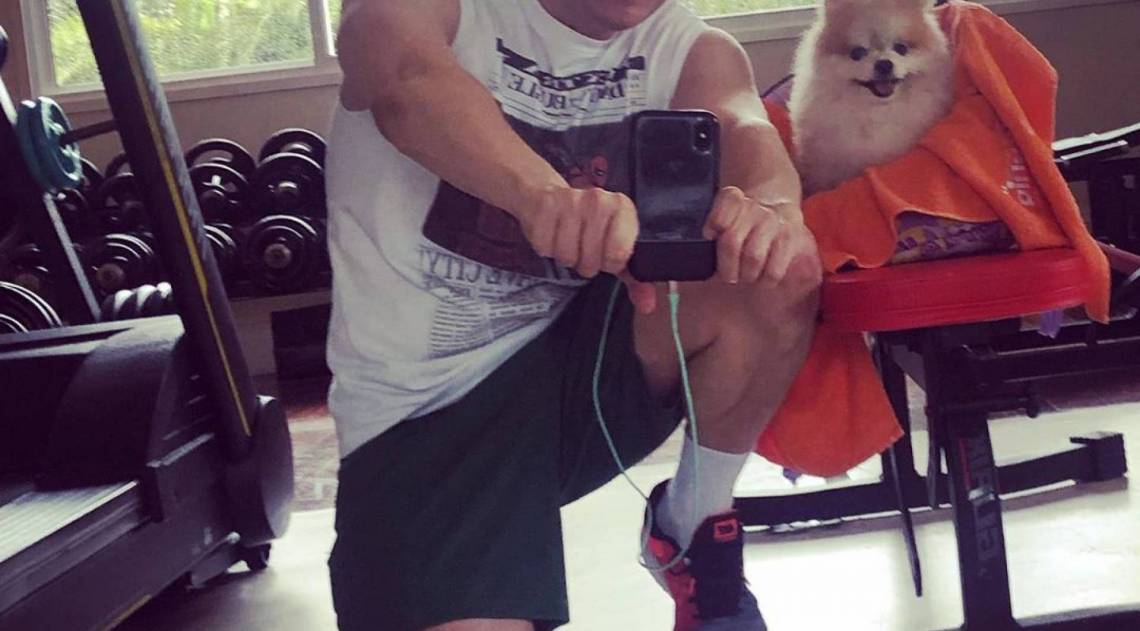 Celso Zucatelli e seus pets 