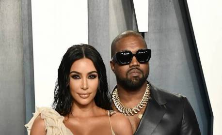 Kanye West pede que Kim Kardashian volte para ele em música