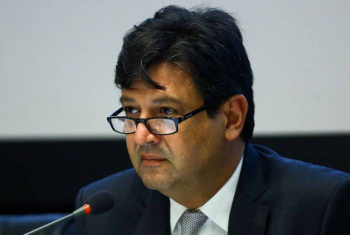 O ministro da Saúde, Luiz Henrique Mandetta, durante reunião com secretários de Saúde dos estados e capitais de todo o país para tratar da situação do novo coronavírus