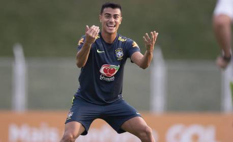 Cláusula de compra encerra negociação do Benfica com o Real por ex-jogador do Flamengo