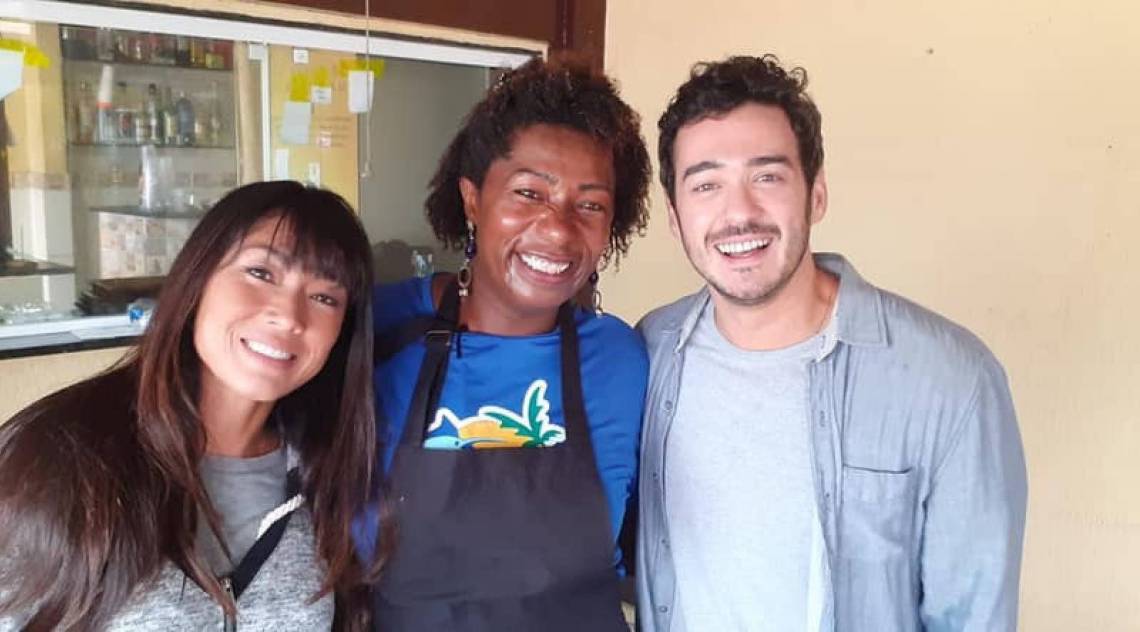 Daniele Suzuki, Zezé e Marcos Veras em Itaipu - Reprodução de internet 