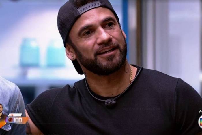 Hadson - Reprodução de internet