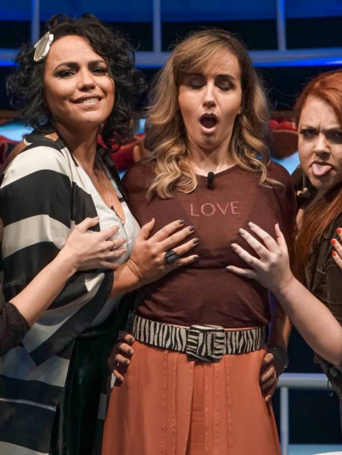 'A Culpa &eacute; da Carlota'