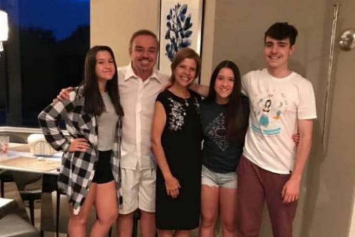 'Rose é uma empresária muito bem-sucedida no olhar do governo americano', diz comunicado da família de Gugu