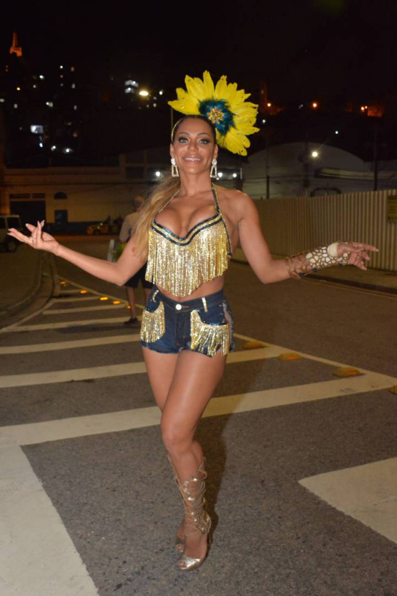 Ana Paula Evangelista brilha no ensaio da Tijuca