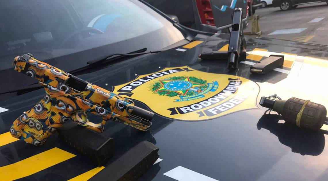 Material apreendido com o suspeito de ter matado o policial federal Ronaldo Heeren - Divulgação / PRF