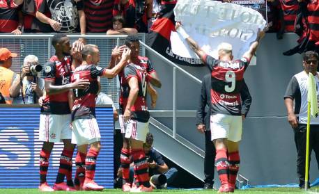 Flamengo dará prioridade para sócio-torcedor na venda de ingresso para jogo na Libertadores