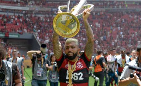 Supercopa do Brasil entre Flamengo e Atlético-MG pode ser disputada em São Paulo