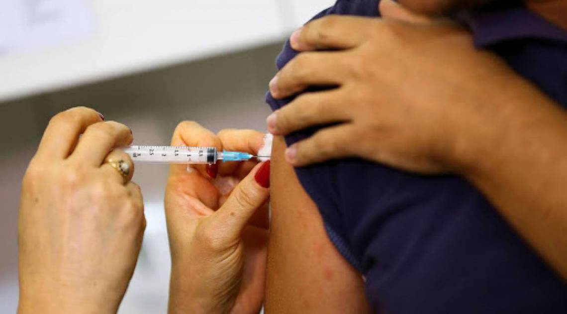 S&oacute; no &uacute;ltimo s&aacute;bado, quando foi feito o mutir&atilde;o chamado Dia D, cerca de cinco mil pessoas se vacinaram - Divulga&ccedil;&atilde;o / Marcelo Camargo - Ag&ecirc;ncia Brasil