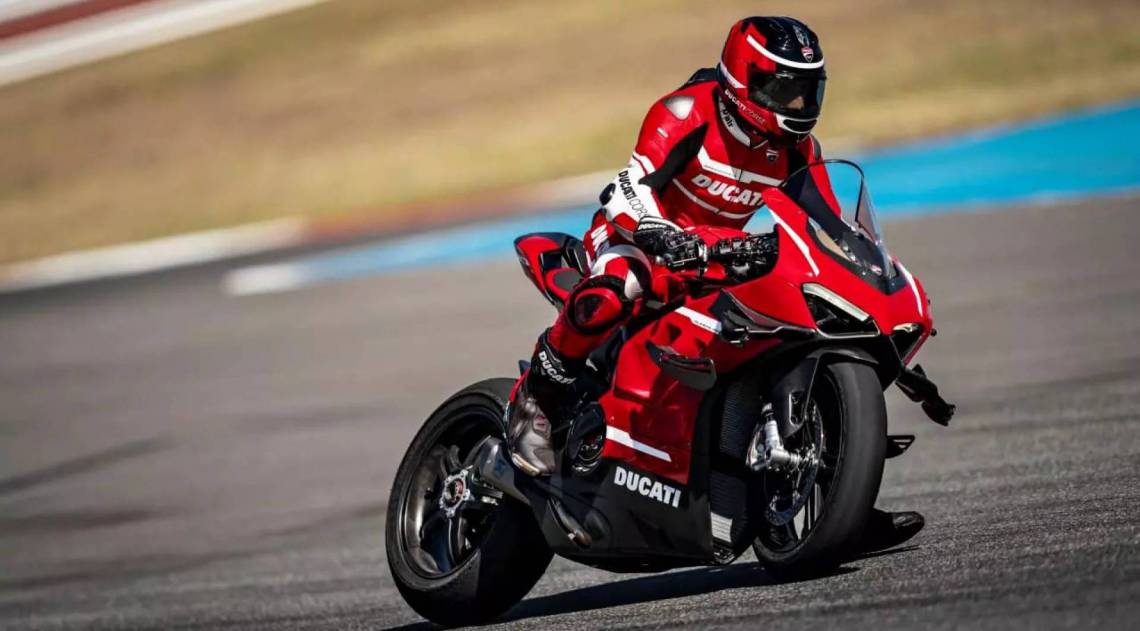 Ducati apresenta V4 Superleggera, a moto mais cara do país