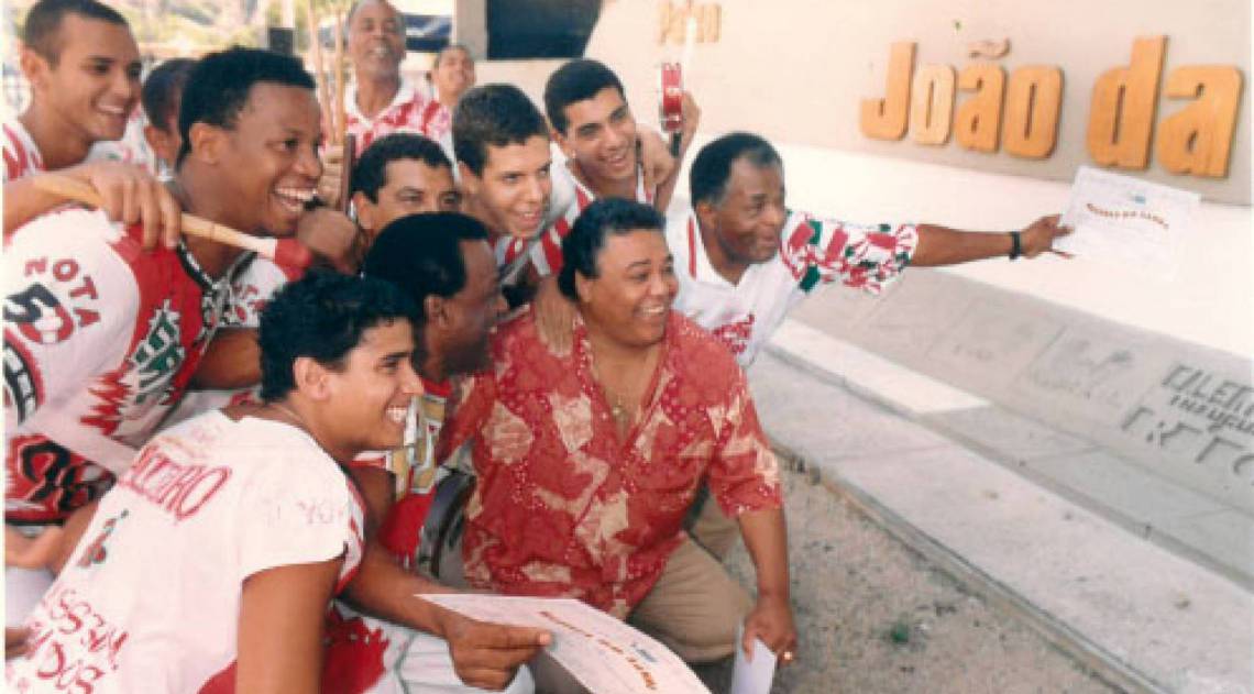 ARQUIVO - Dominguinhos da Estácio, no período de 1988 (com Neguinho da Beija Flor), 1989, 1991 (Capitão Guimarães), 1992, 1995 (Noca e Paulinho da Mocidade), 1996. Fotos: Arquivo O Dia