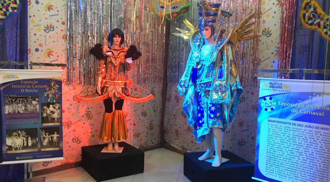 Exposição de fantasias