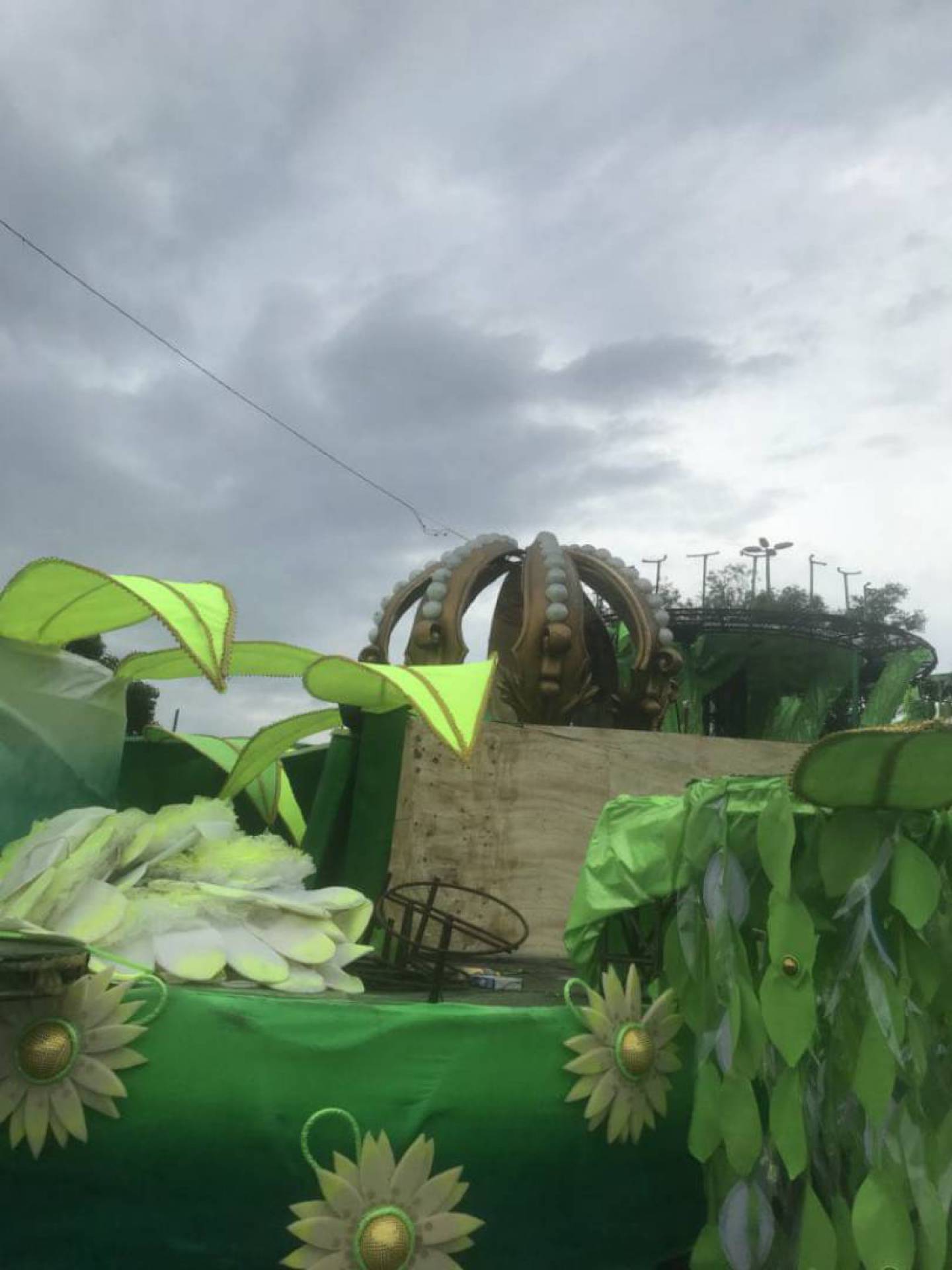 Carro da Império Serrano 