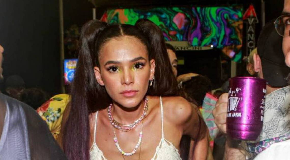 Bruna Marquezine - AgNews