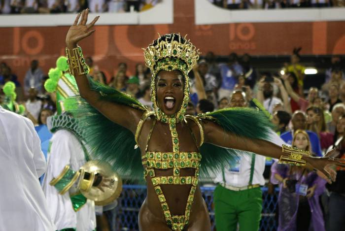 eRio de Janeiro - RJ  - 22/02/2020 - Carnaval 2020 - Desfile da EScola de Samba Imperatriz Leopoldinense, na Avenida Marques de Sapucai, centro do Rio -  Foto Reginaldo Pimenta / Agencia O Dia