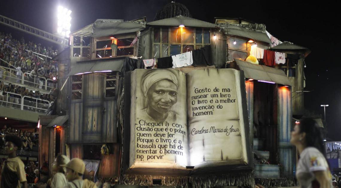Ilha foi a sexta escola a desfilar neste domingo