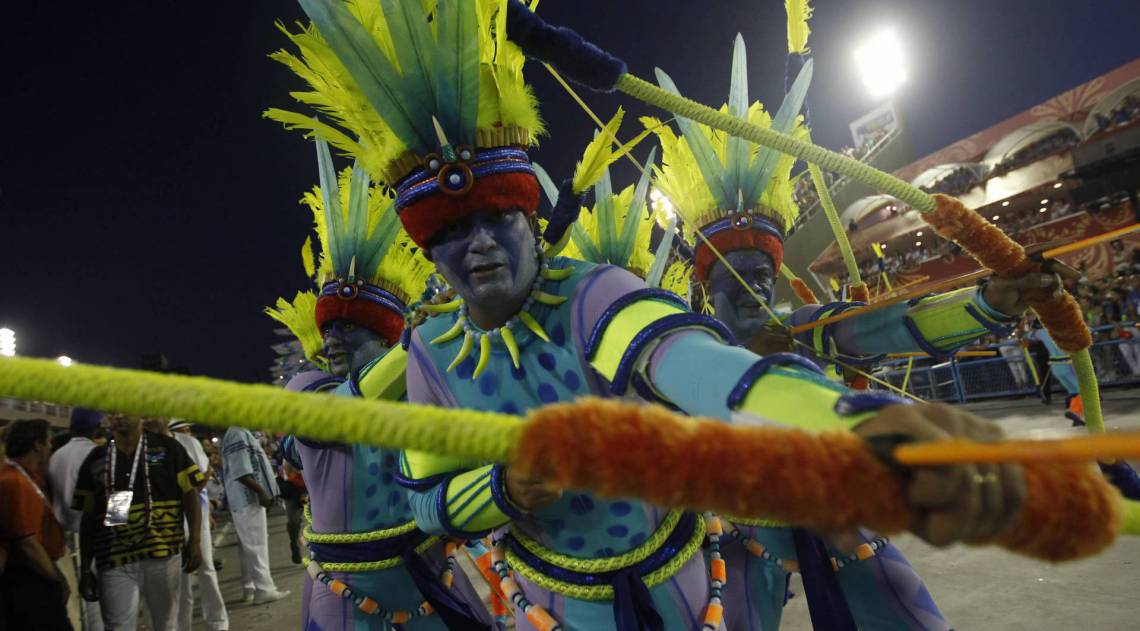 Portela fechou primeiro dia de desfiles