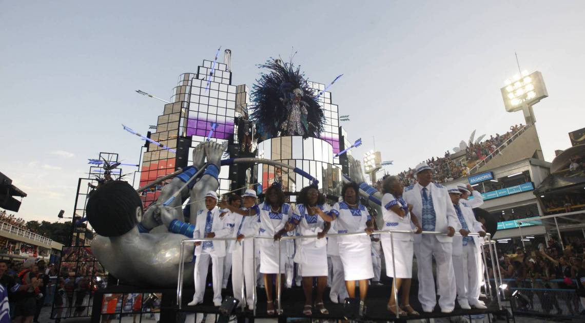 Desfile da Escola de Samba do Grupo Especial, G.R.E.S Portela, no Sambódromo da Marquês de Sapucaí, no centro da cidade do Rio de Janeiro neste domingo (24). Foto: Luciano Belford/Agencia O Dia