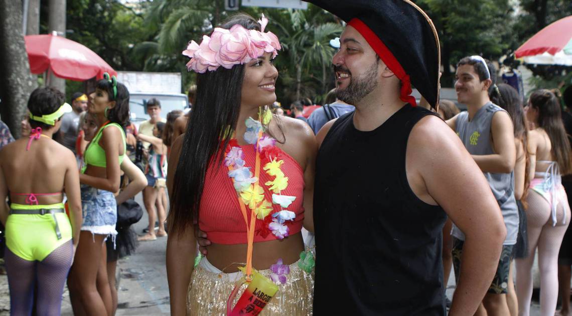 Casal Coringa e Arlequina - Castelo Fantasias