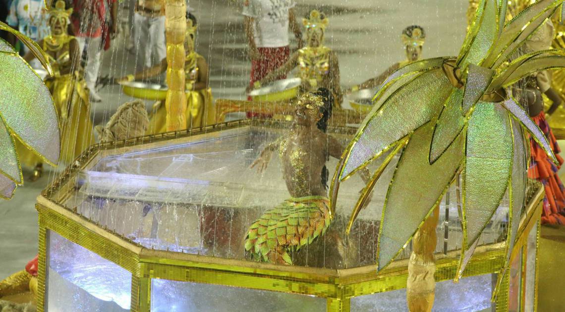 Carnaval 2020 - Desfile da Escola de Samba do Grupo Especial, G.R.E.S Unidos do Viradouro, no Sambódromo da Marquês de SapucaÃ, no centro da cidade do Rio de Janeiro nesta segunda (24). Foto: Daniel Castelo Branco/Agência O Dia