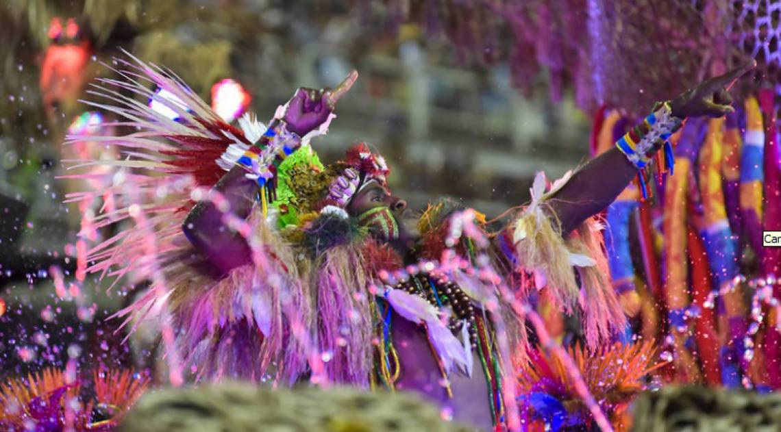 Grande Rio foi a quinta escola a desfilar neste domingo