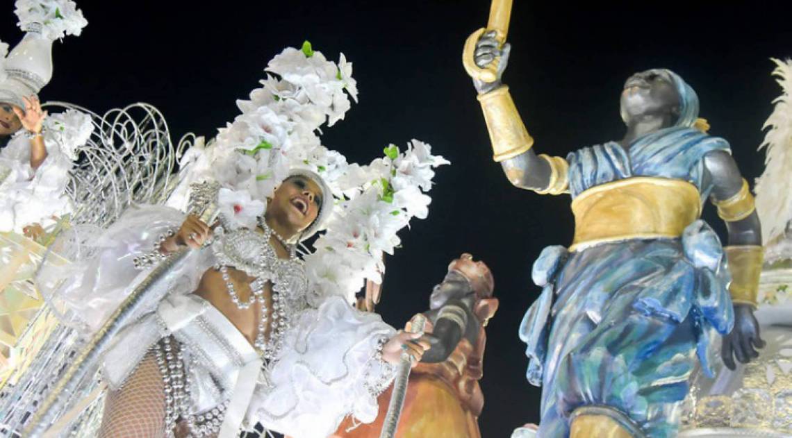 Grande Rio foi a quinta escola a desfilar neste domingo