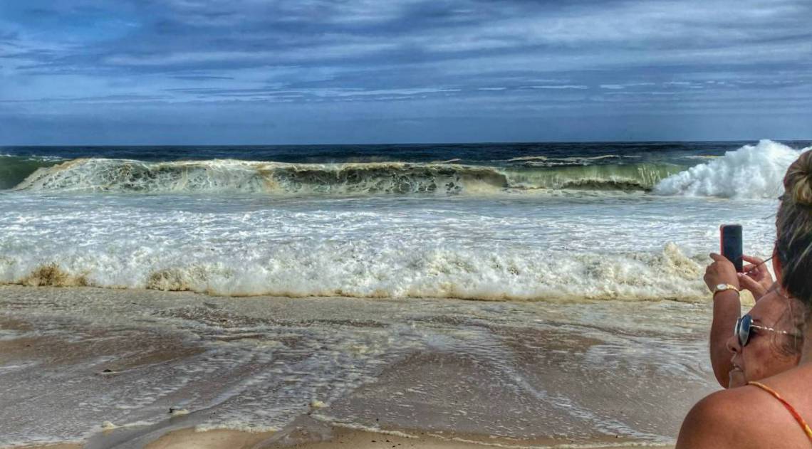 Ressaca no litoral - Divulgação