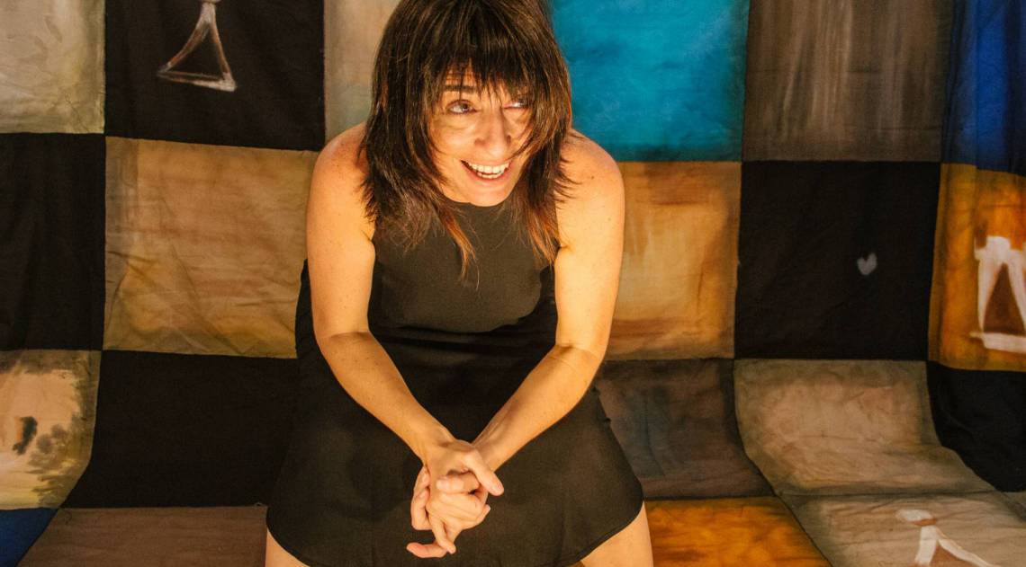 Daniella D'Andrea narra contos da tradição sufi, afegã, árabe e persa - Divulgação / Rodrigo Menezes