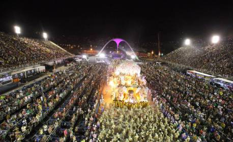 Prefeitura anuncia plano de contingência para evitar acidentes após os desfiles no Sambódromo
