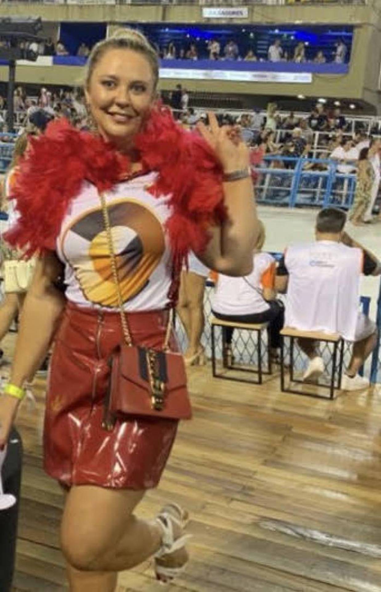 Kika aproveita pe&ccedil;as do dia a dia para dar um up na produ&ccedil;&atilde;o de carnaval - Arquivo pessoal