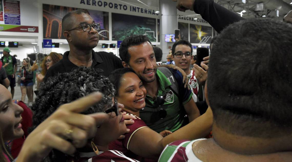 São Luis, MA - Brasil - 25/02/2020 - Aeroporto - Nene durante o desembarque do Fluminense para o jogo contra o Moto Club pela1ª Fase da Copa do Brasil.
FOTO DE MAILSON SANTANA/FLUMINENSE FC

IMPORTANTE: Imagem destinada a uso institucional e divulgação, seu uso comercial está vetado incondicionalmente por seu autor e o Fluminense Football Club.

IMPORTANT: Image intended for institutional use and distribution. Commercial use is prohibited unconditionally by its author and Fluminense Football Club

IMPORTANTE: Imágen para uso solamente institucional y distribuición. El uso comercial es prohibido por su autor y por el Fluminense Football Club