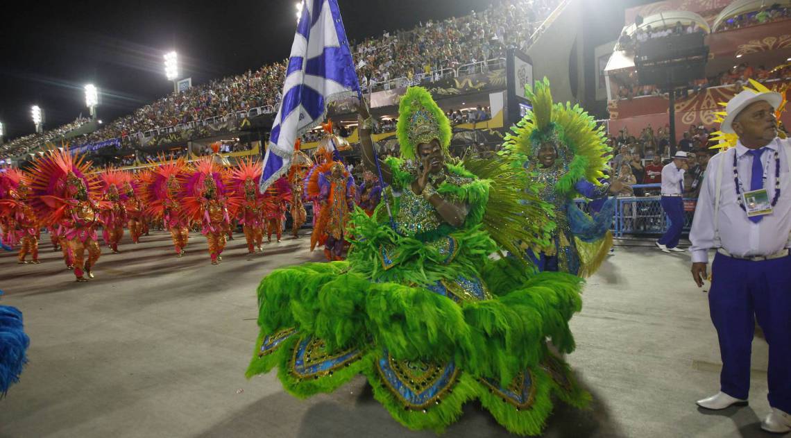 Beija-Flor fechou o &uacute;ltimo dia de desfiles do Especial