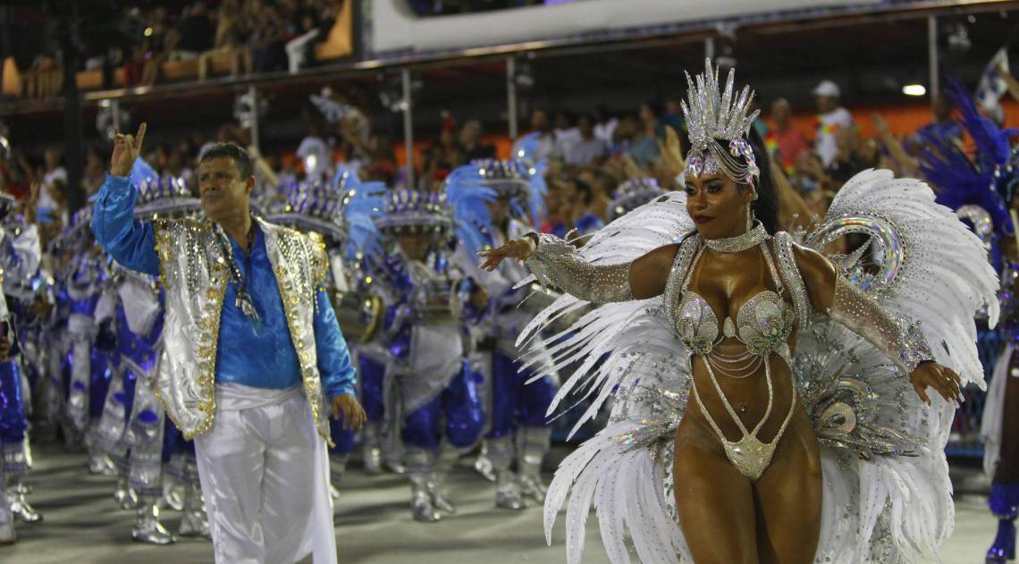 Confira As Imagens Do Desfile Da Beija Flor De Nilópolis O Dia Na