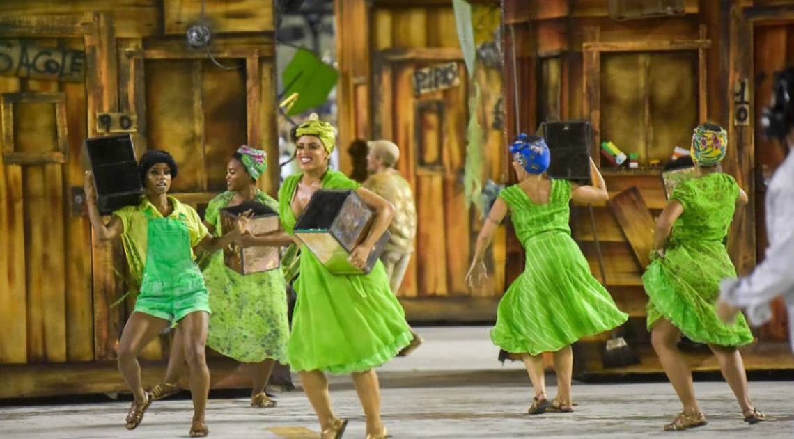 Mocidade foi a penúltima escola a desfilar nesta segunda-feira