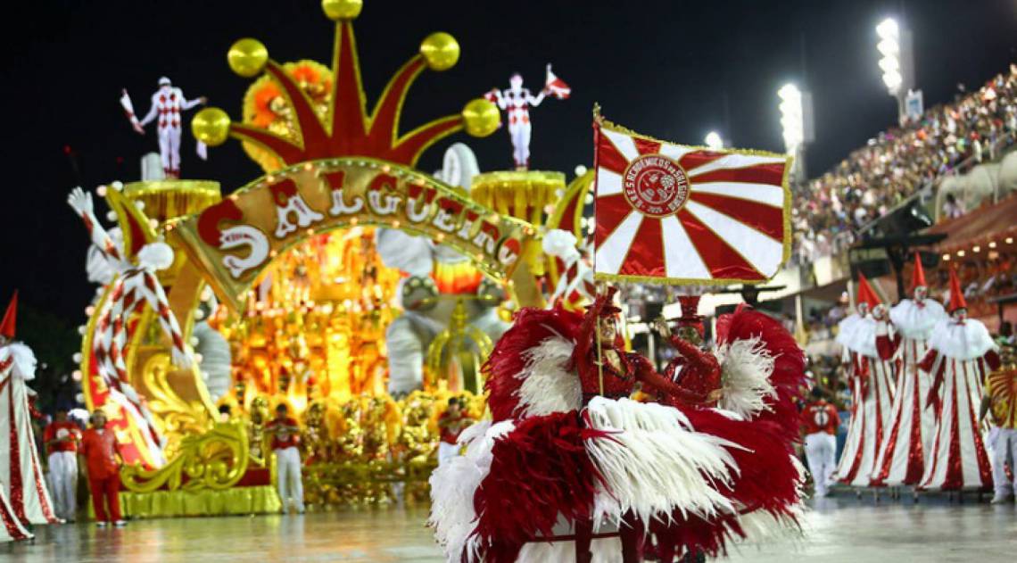 Salgueiro foi a terceira escola na Sapucaí nesta segunda