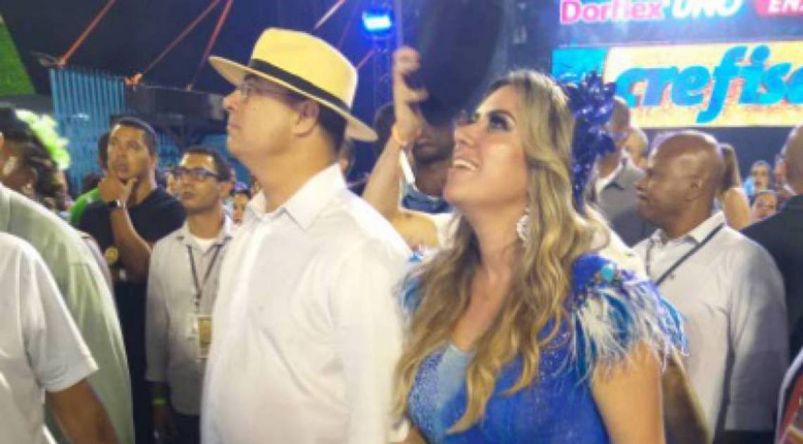 Wilson Witzel ao lado da esposa - Maria Luisa de Melo