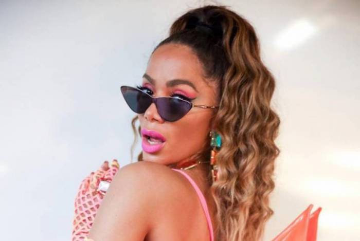 Anitta vai comandar seu bloco hoje, no Centro do Rio - Divulgação