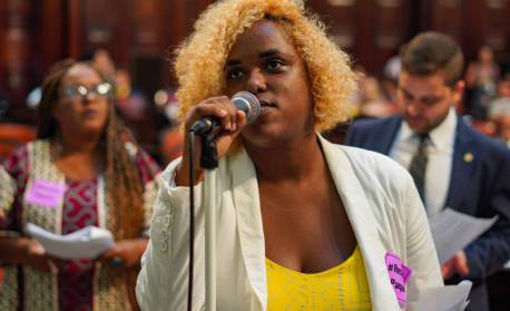 Comissão da Alerj faz atendimento à família do congolês morto na Barra