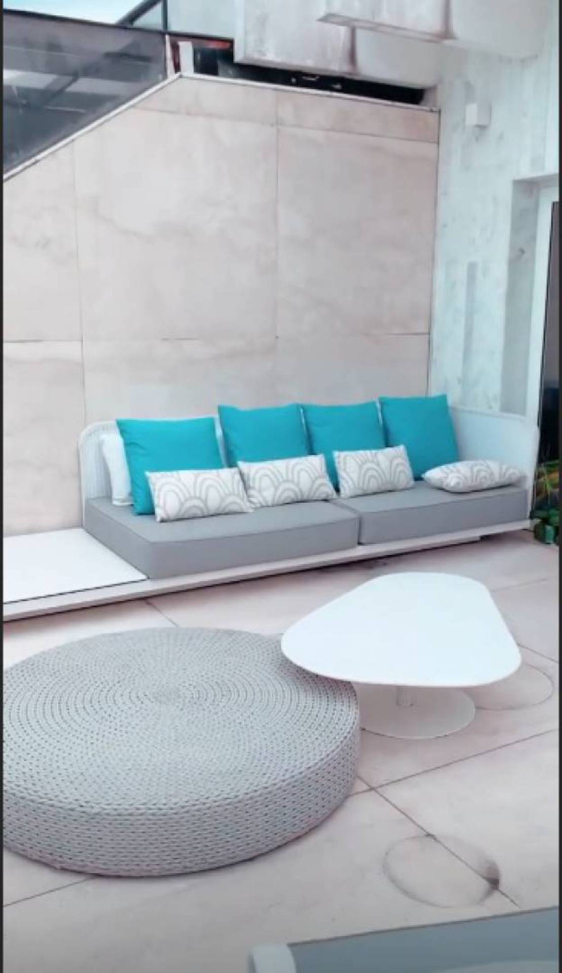 Cobertura duplex de Mayra Cardi