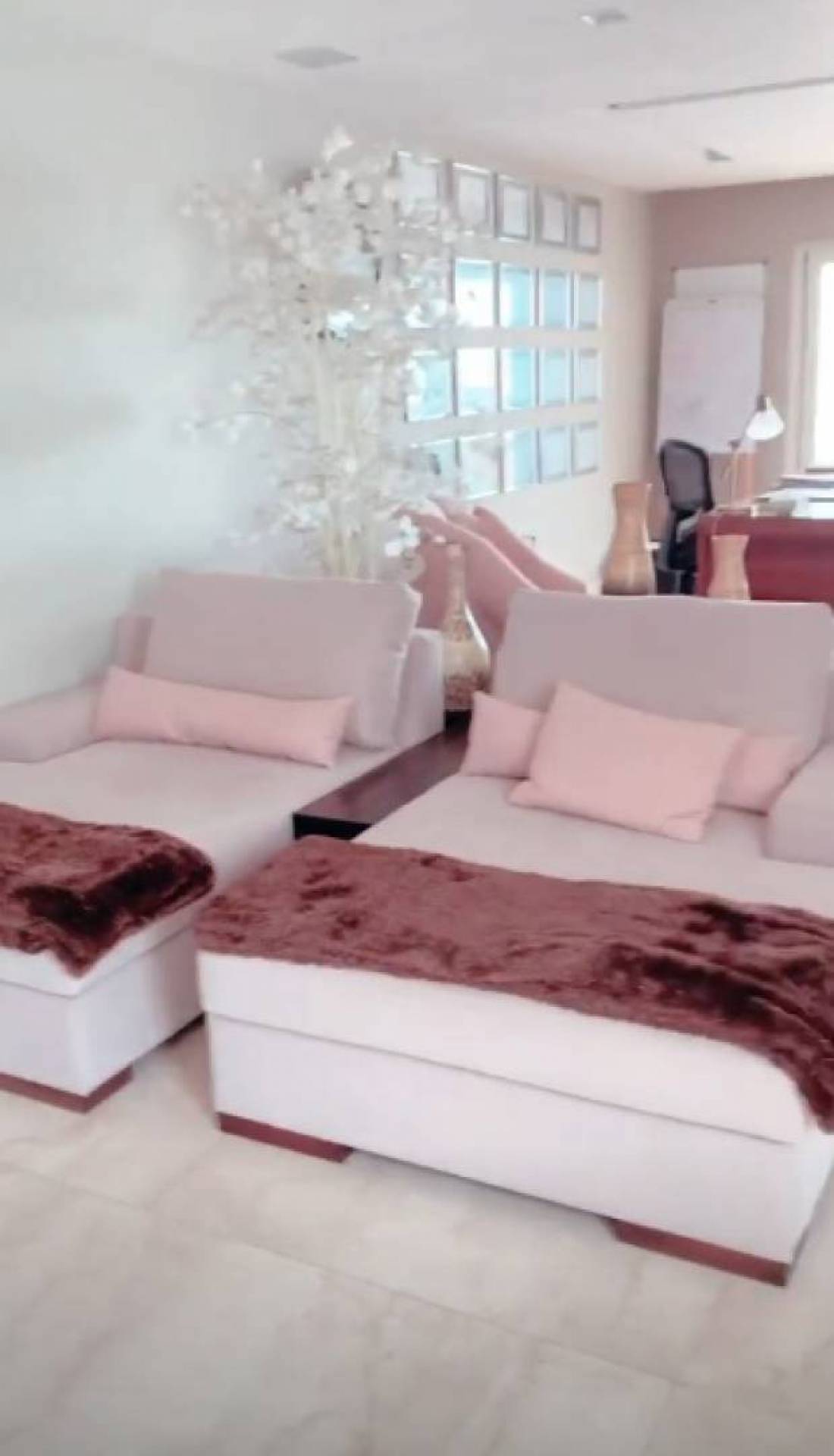 Cobertura duplex de Mayra Cardi
