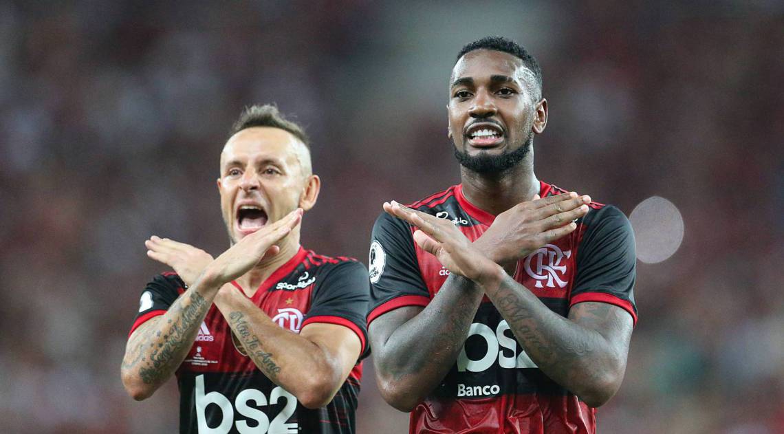 Gerson ao lado de Rafinha - Daniel Castelo Branco / Agencia O Dia