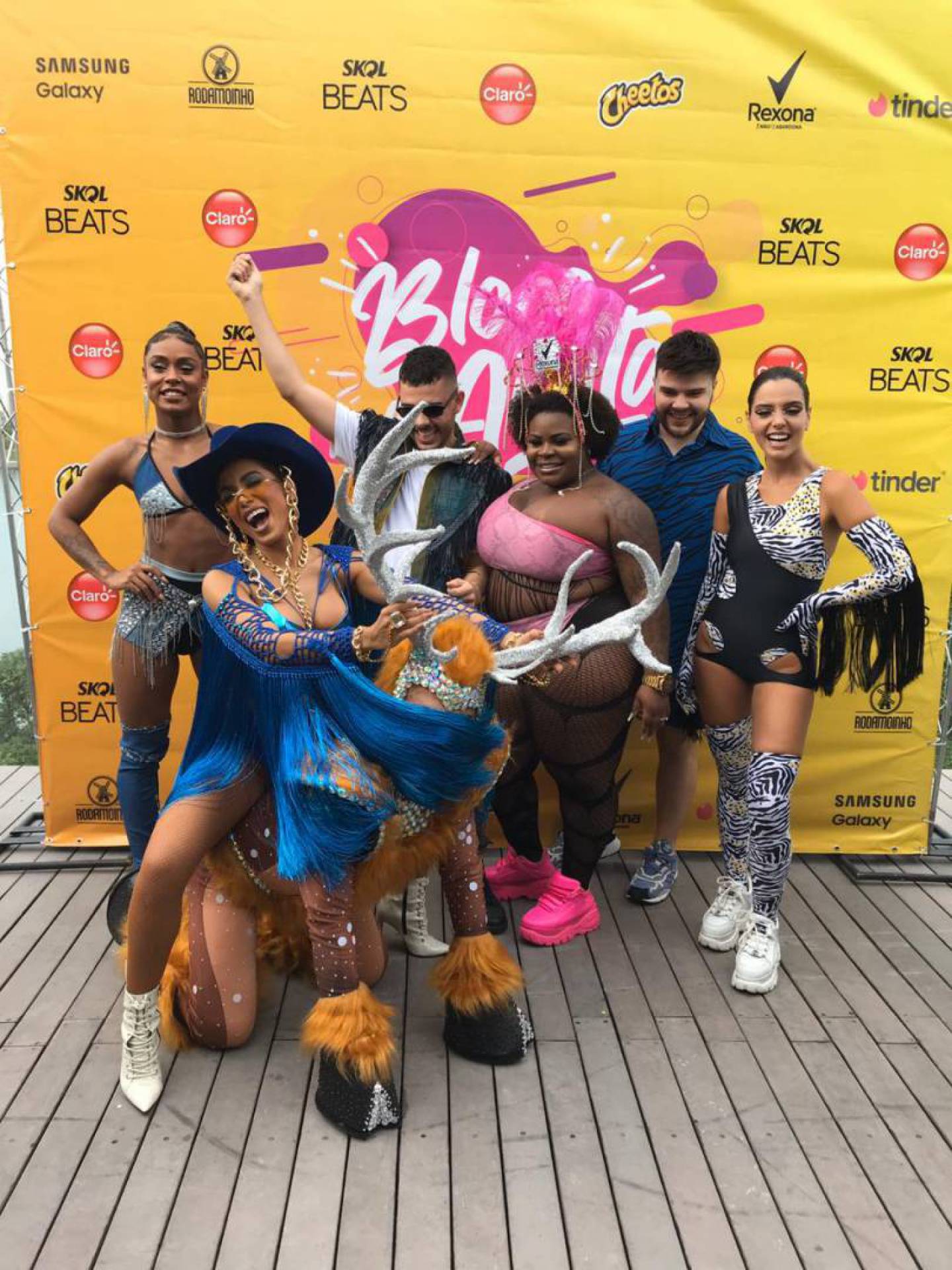 Famosos se reúnem para bloco da Anitta - Ricardo Cassiano/Agência O Dia