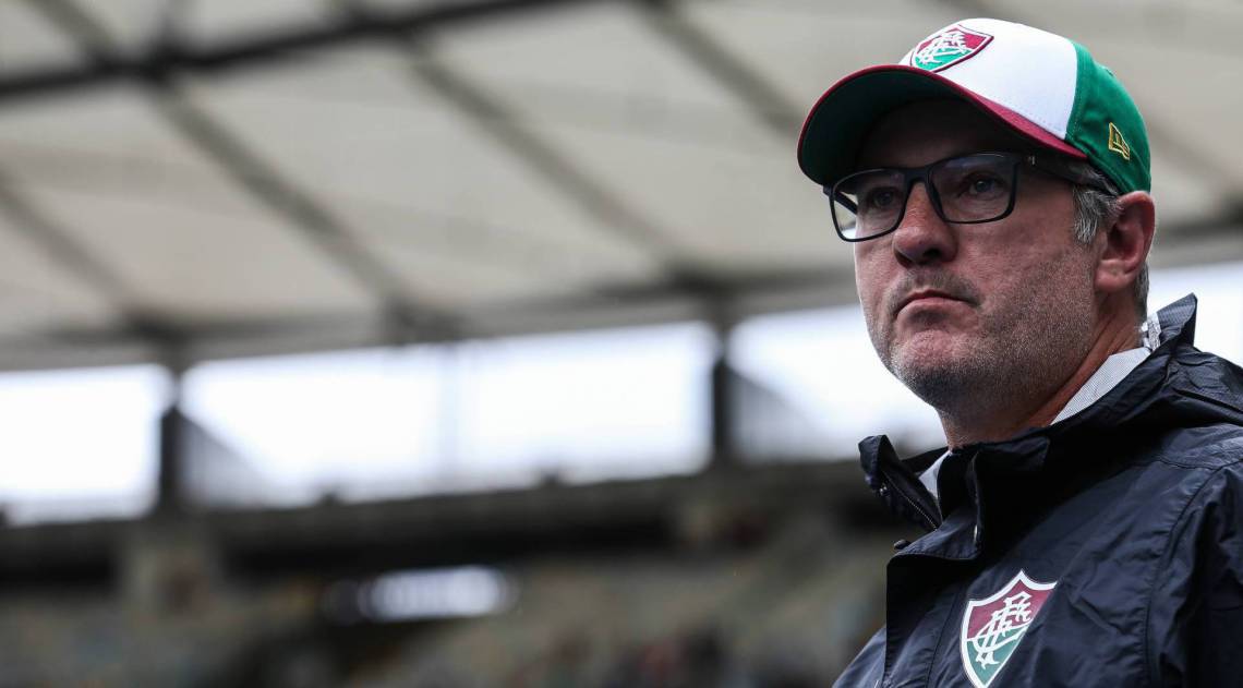 Odair Hellmann, apesar da preocupação defensiva, ficou satisfeito com a atuação tricolor 