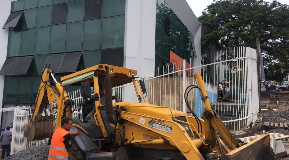 Obras avançam na ampliação da Policlínica de Duque de Caxias - Divulgação