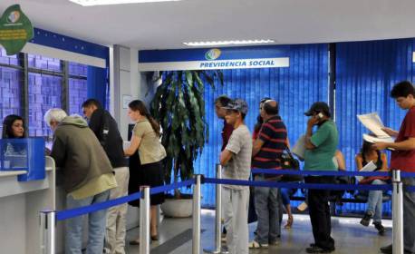 INSS: atendimento presencial pode ser agendado a partir de segunda-feira