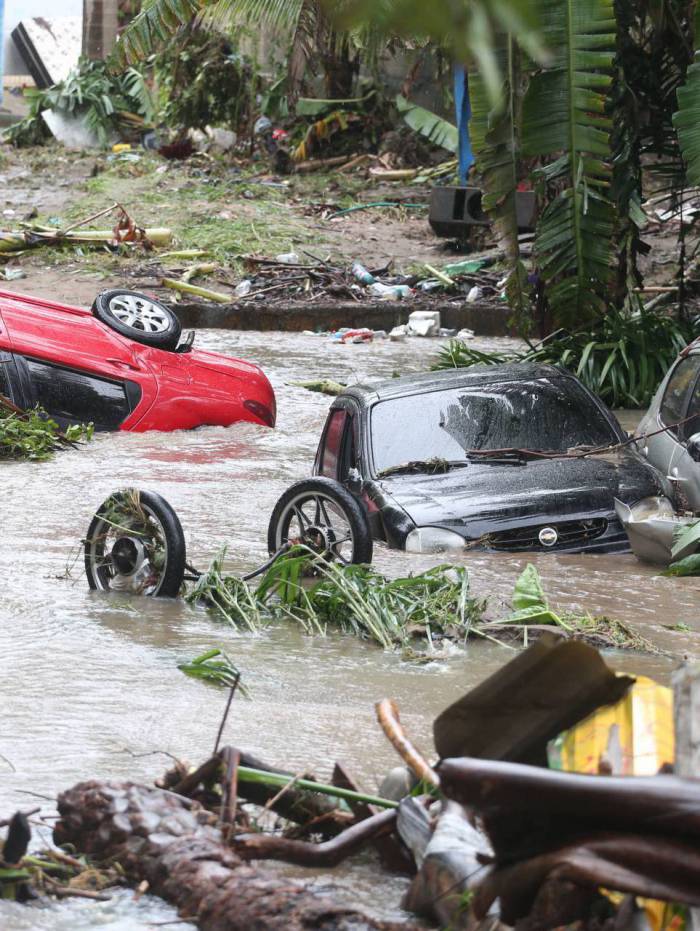 Chuva destr&oacute;i bairro em Realengo ,na foto. .Foto: Cleber Mendes/Ag&ecirc;ncia O Dia