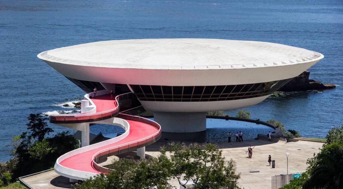 Inaugurado em 1996, monumento de Oscar Niemeyer tombado como patrimônio histórico pelo Iphan encanta turistas e orgulha niteroienses - Divulgação / Leo Zulluh