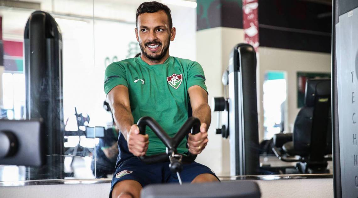 Yago Felipe não vai enfrentar o Santos, no próximo domingo - LUCAS MERÇON / FLUMINENSE / Divulgação