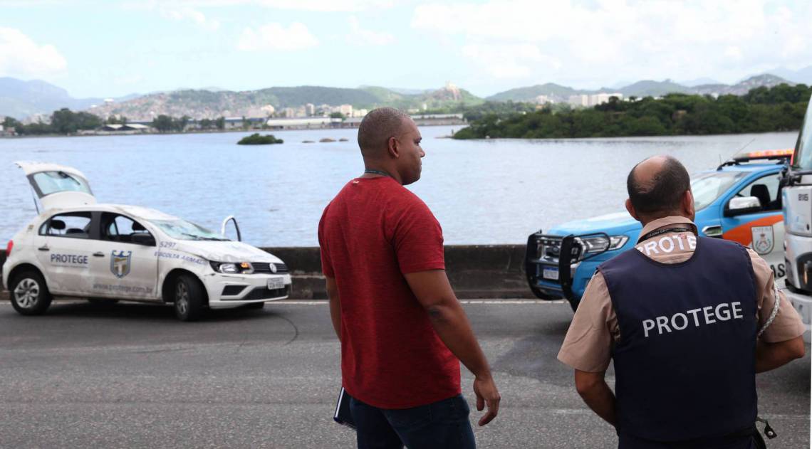Tentativa de roubo de carga na Linha Vermelha